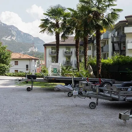 Otel Continental - Tonelli 4*